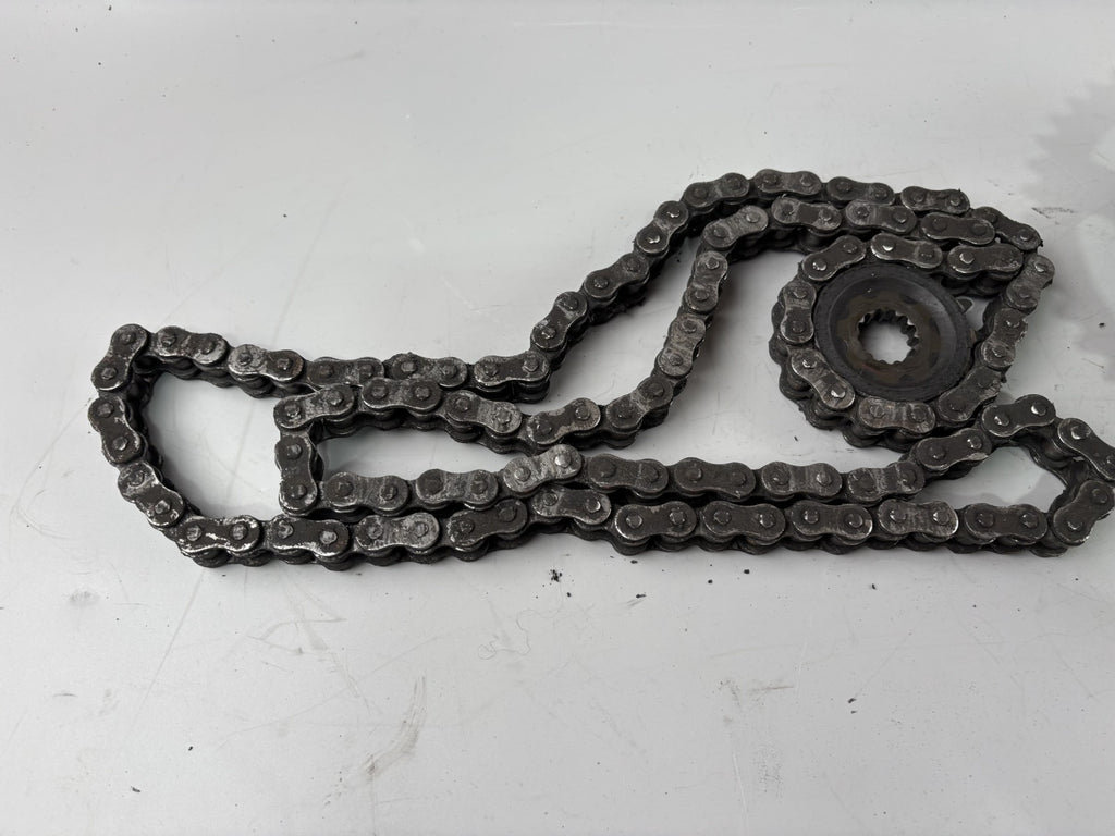 Suzuki GSX 750 F AK11 Kettensatz Kettenkit Chain Ritzel Kettenradträger
