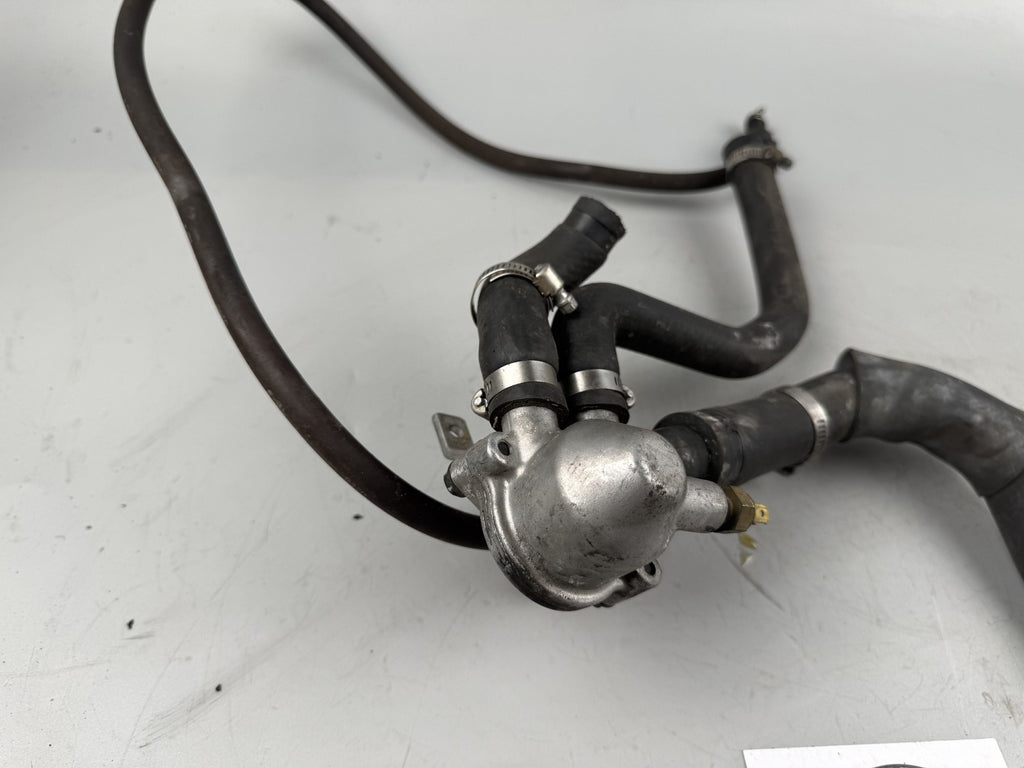 Honda NT650V Deauville RC47 Einfüllstutzen Kühlwasser Deckel Kühler Filler Cap