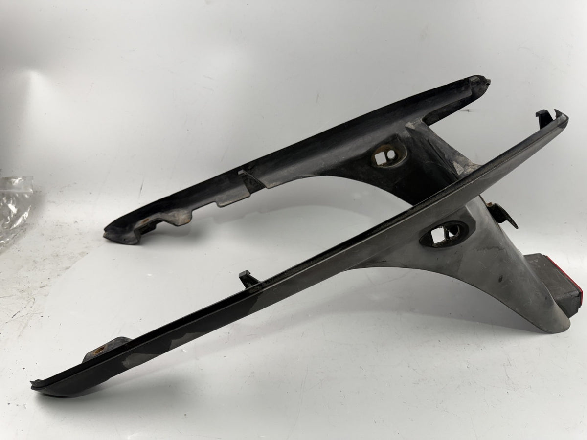 Honda XBR 500 PC15 Kennzeichenhalter Kotflügel hinten Fender Radlauf