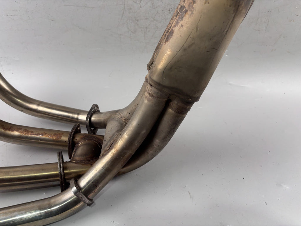 Suzuki GSF600 GN77B Krümmer Exhaust Manifold Auspuff