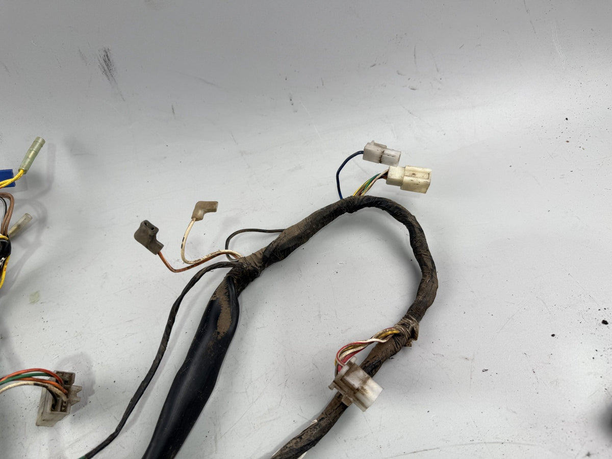 Suzuki GN250 NJ42A Kabelstrang Kabelbaum Cable Stecker Electric