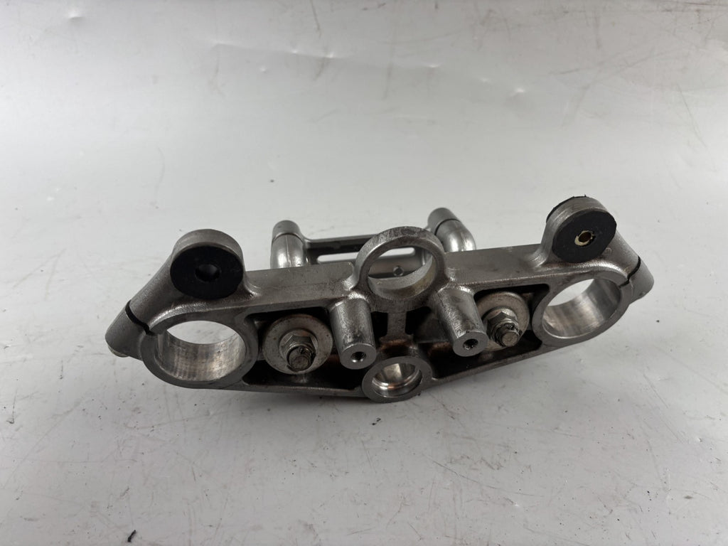 Suzuki VX 800 VS51B Gabelbrücke Bridge Halterung Holder oben obere