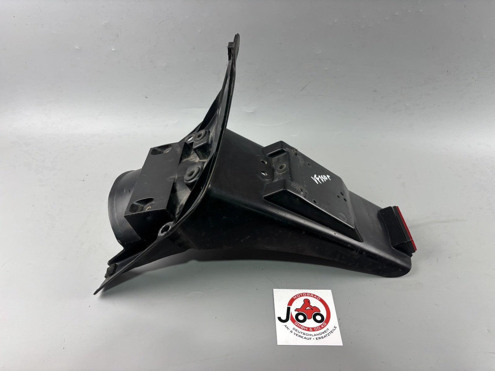 Honda VF 750 F RC15 Radlauf Kennzeichenhalter Heck Fender Spritzschutz