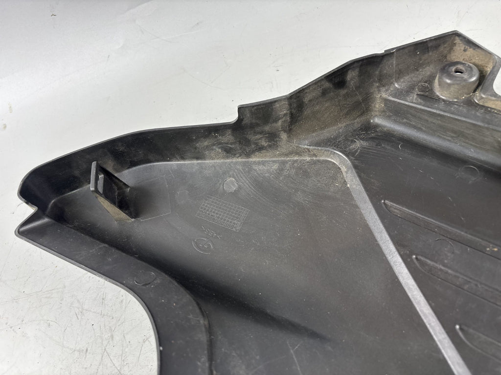 Yamaha YBR 125 RE05 Seitenverkleidung Sidecover Seitendeckel Abdeckung rechts