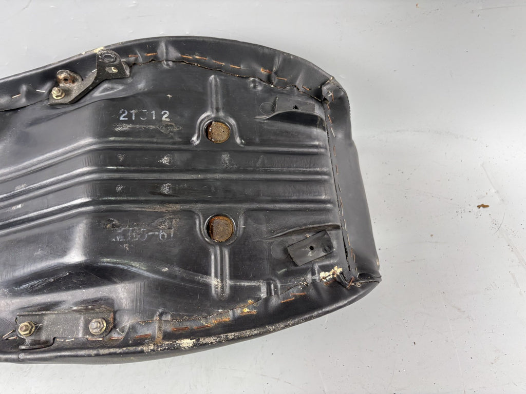 Honda CBX 650 E RC13 Sitzbank Seat Sitz Bezug Kissen