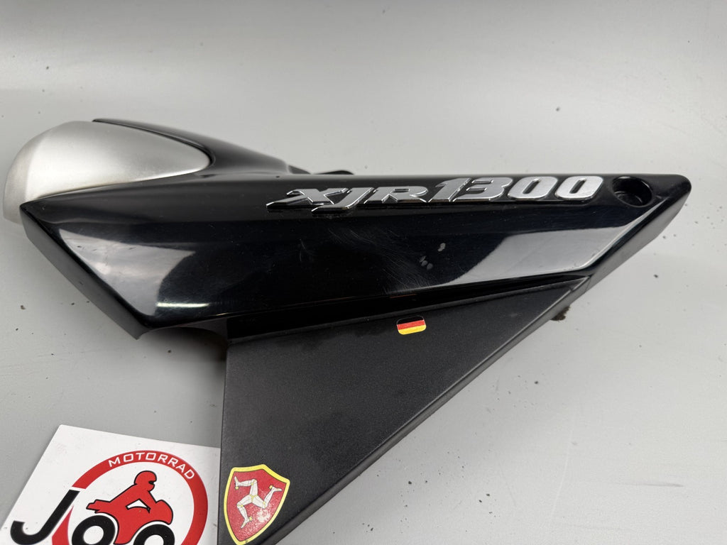 Yamaha XJR1300 RP02 Seitendeckel Sidecover Seitenteil links left Verkleidung