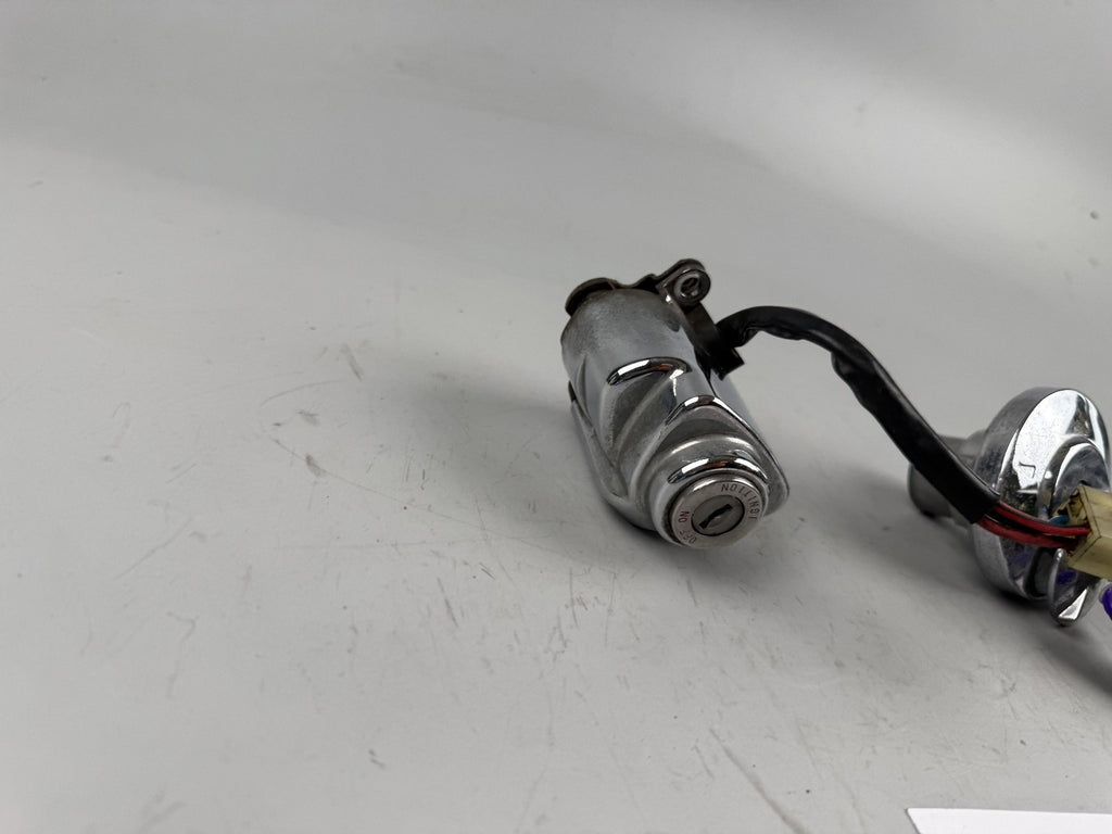Honda VT600C Shadow Zündschloss Tankschloss Key Ignition Lock