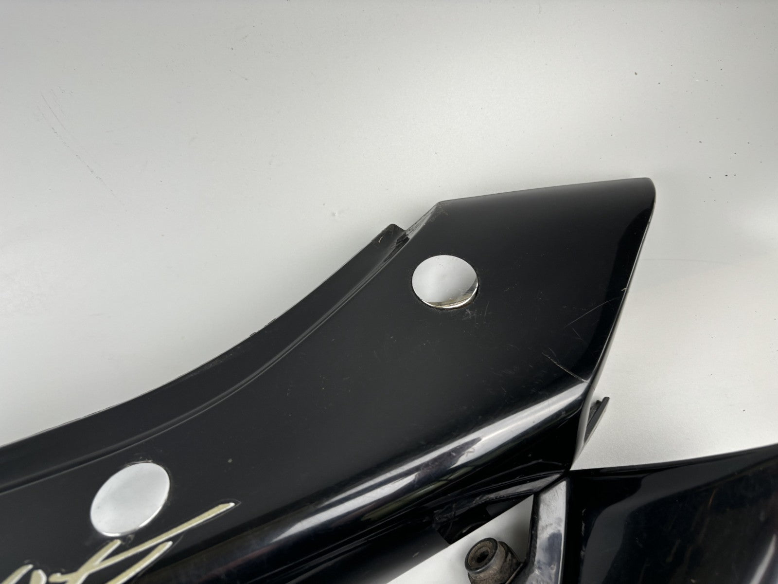 Suzuki GSF600 GN77B Bandit Seitenverkleidung Sidecover Abdeckung Cover hinten