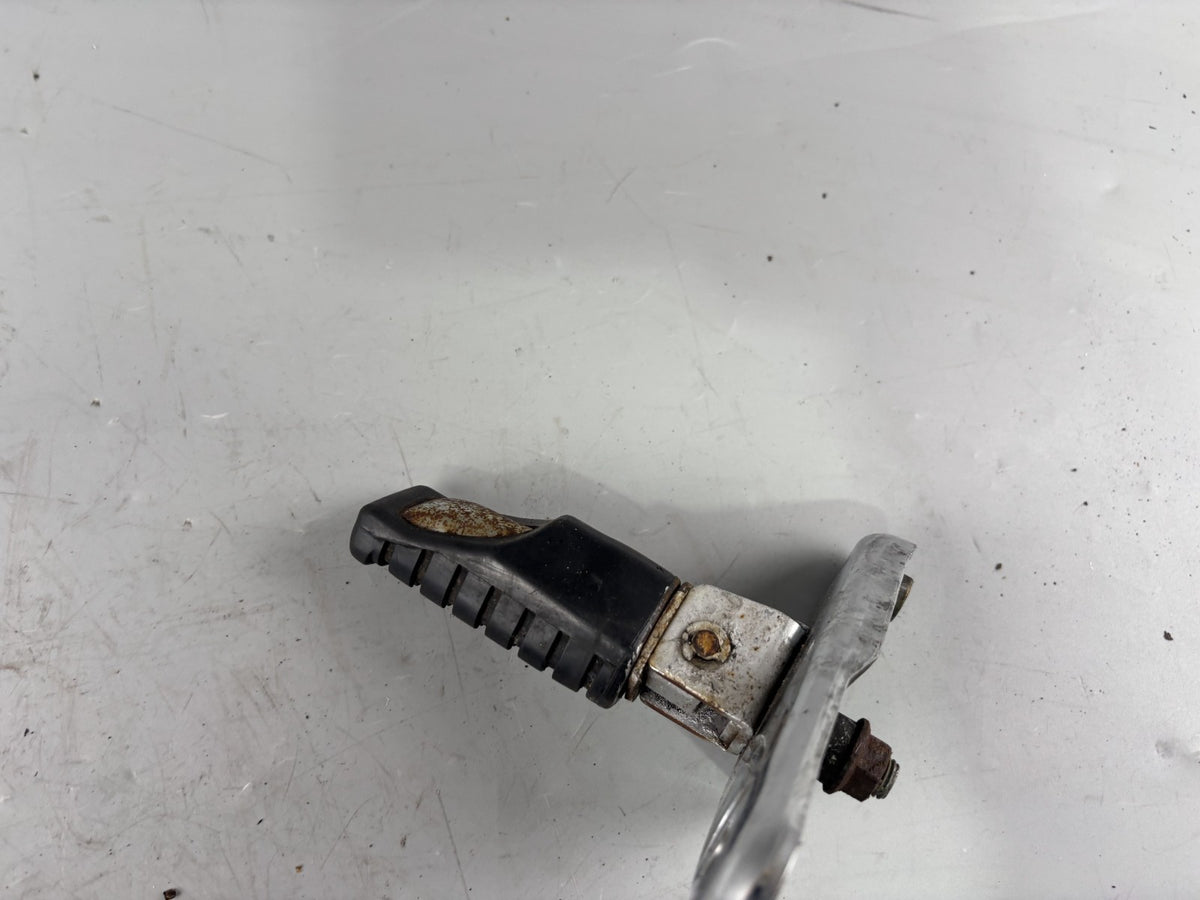 Kawasaki EL250 252 Eliminator Soziusfußrasten Beifahrerfußrasten Step Hangers