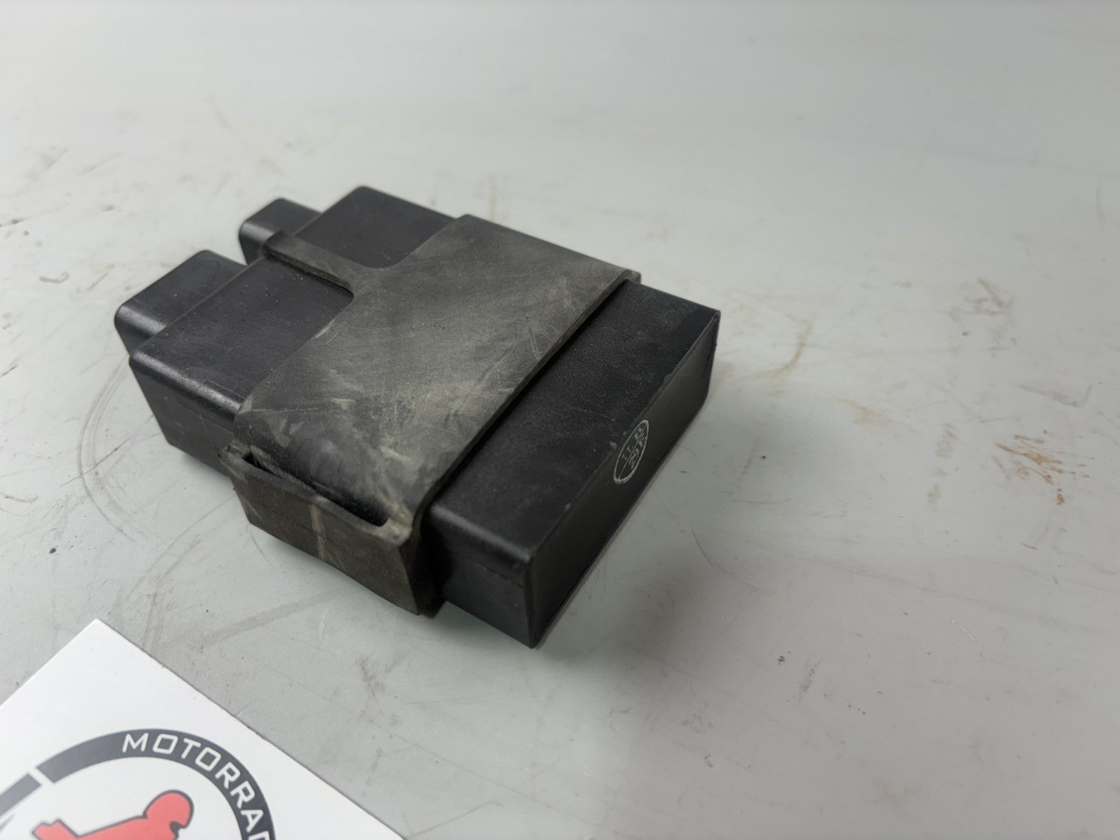 Suzuki GSX 750 F AK11 CDI Steuergerät Zündbox Zündeinheit Steuereinheit ECU
