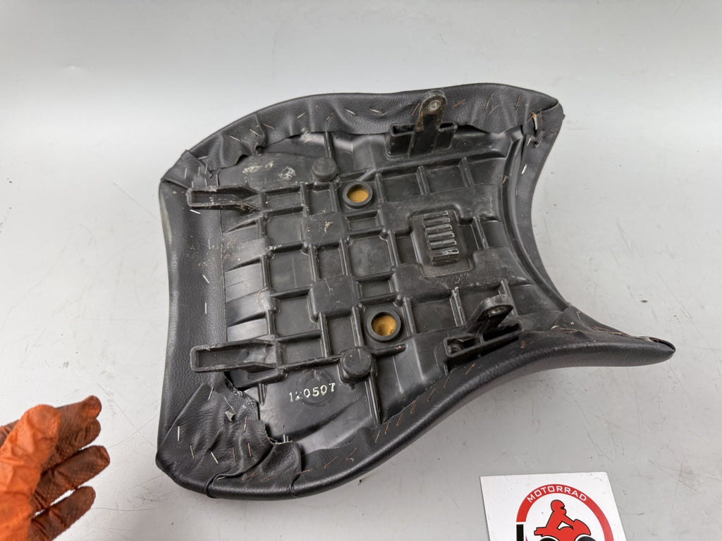 Suzuki SV650 S AV Sitzbank Seat Sitz Fahrer front Driver Sitzbank
