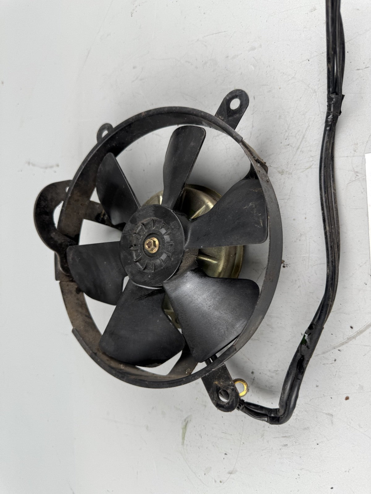 Honda VFR800 RC46 FI Lüfter Kühler Ventilator Cooler