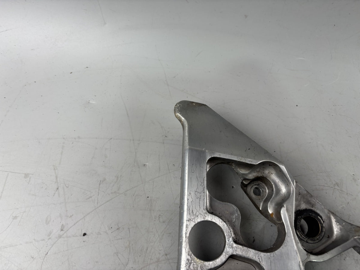 Yamaha FJ1200 3CW 3YA Fußrastenhalteplatte Plate Holder Halterung rechts right