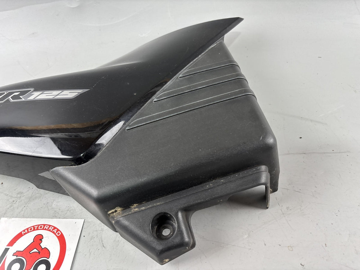 Yamaha YBR 125 RE05 Seitenverkleidung Sidecover Seitendeckel Abdeckung rechts