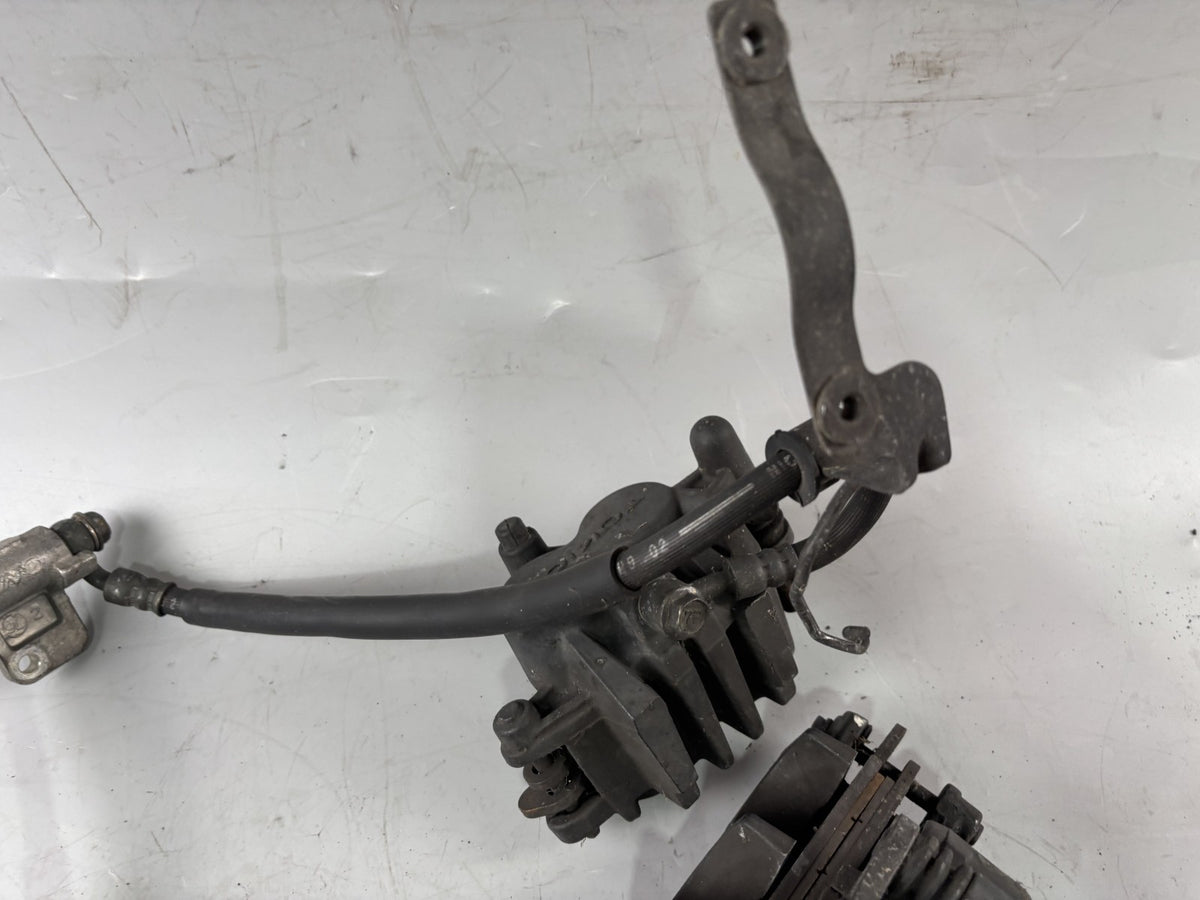 Suzuki GSX 750 AE Inazuma Bremse Bremsanlage Brake Sattel Pumpe vorn front
