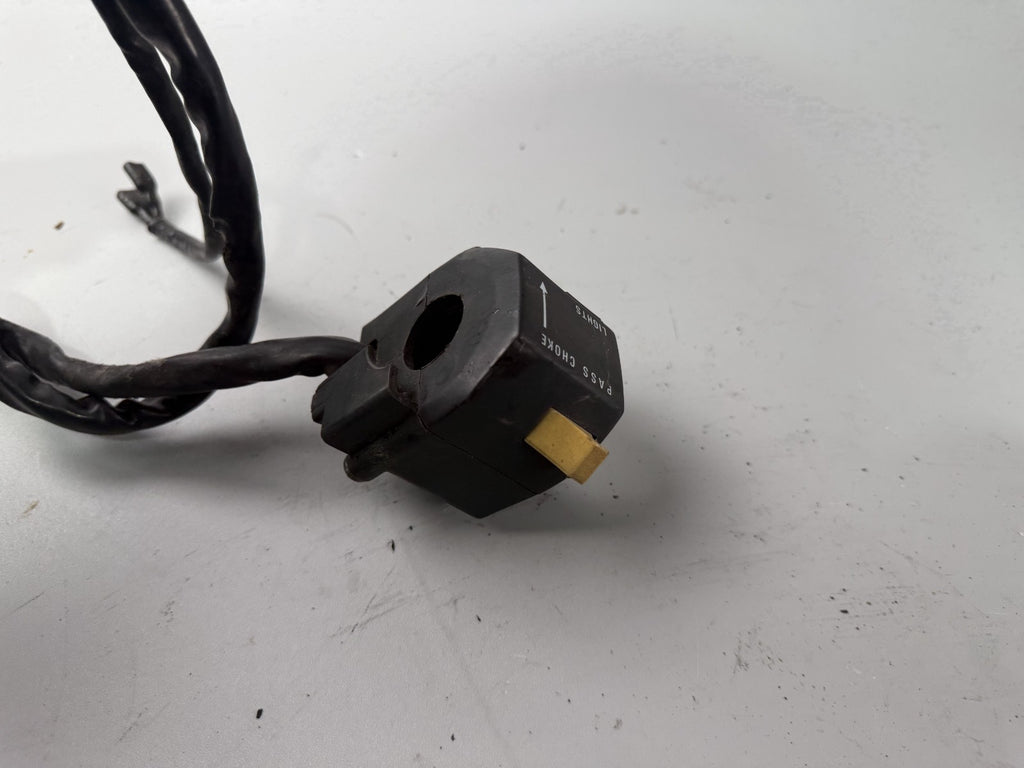 Suzuki GSX - R 1100 GV73C Lenkerschalter Lenkerarmatur Electric links left