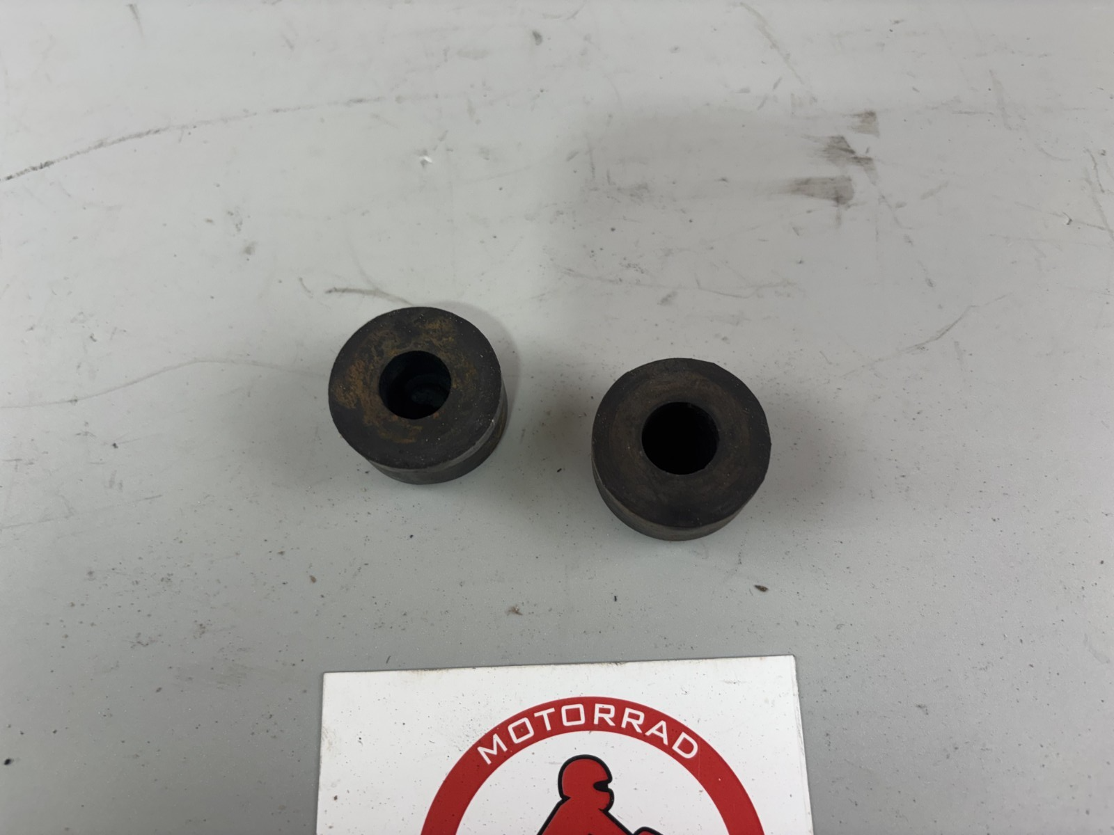 Kawasaki EX500D GPZ500S Tankgummis Vibrationsschutz Holder Halterung