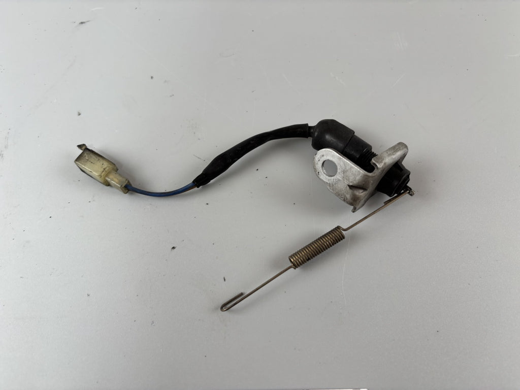 Triumph Daytona 955 T 595 Bremslichtschalter Brake Switch Bremse hinten