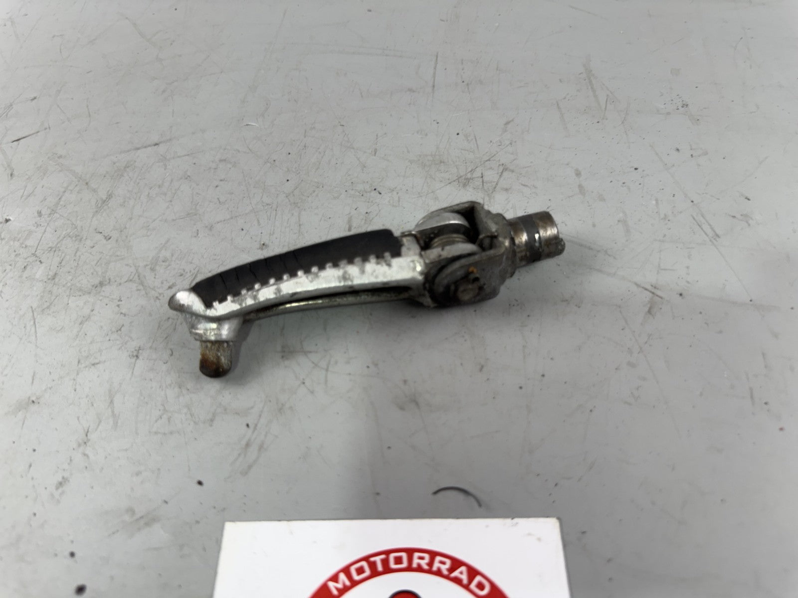 Suzuki SV650 S AV Fußraste Foot step Side vorne front