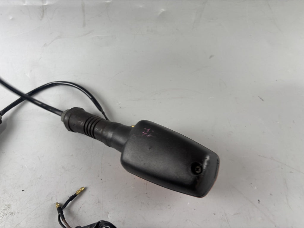 Yamaha XJ 900 Diversion 4KM Blinkerpaar Blinker Signal Licht Lampe Blinkerset