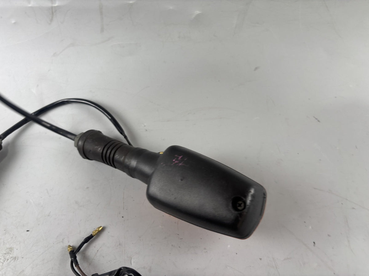 Yamaha XJ 900 Diversion 4KM Blinkerpaar Blinker Signal Licht Lampe Blinkerset