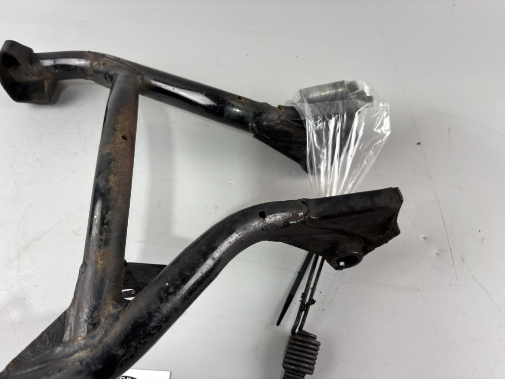 Suzuki GSX 750 F AK11 Hauptständer Mainstand Holder Halter