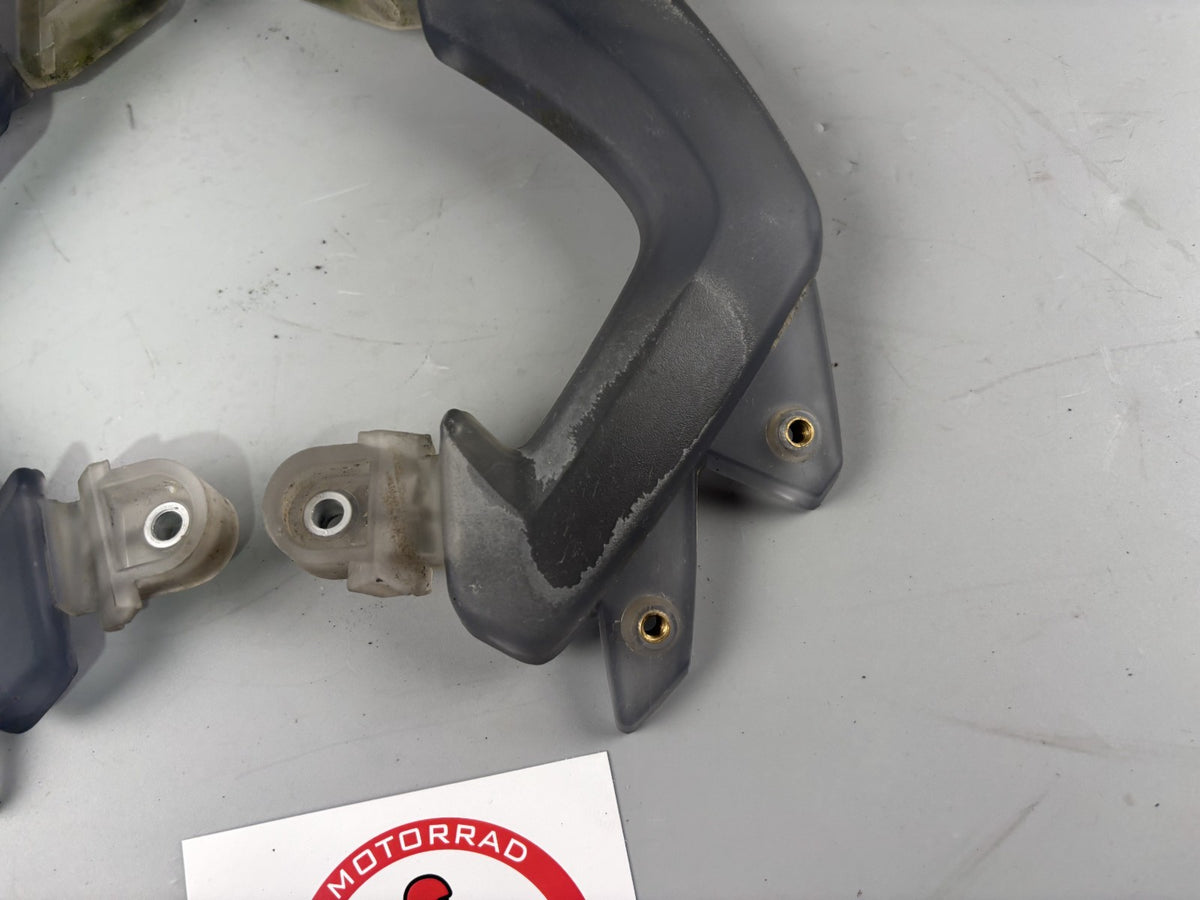 BMW F 650 CS Scarver Windschutzscheibenhalter Halterung Windschild links rechts