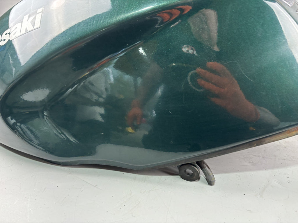 Kawasaki ER 5 ER500A Tank Benzintank Fuel Gas Gasoline Kraftstofftank