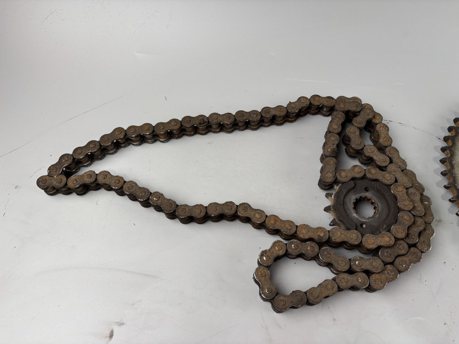 Yamaha FZS600 Fazer RJ02 Kettenkit Kettensatz Chain Kettenrad Ritzel