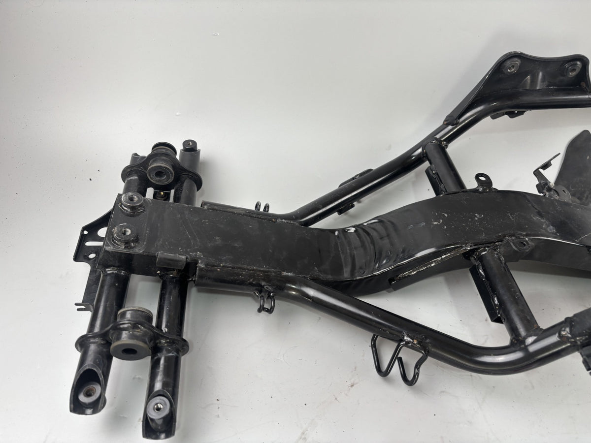Honda VFR800 RC46/2 VTEC Hilfsrahmen Frame Heckrahmen Rahmenback hinten