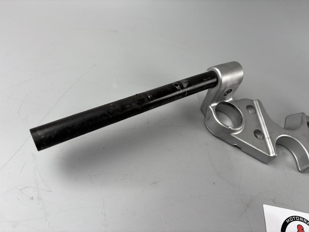 Suzuki GSX 750 F AK11 Lenker Stummellenker Handlebar rechts links Gabelbrücke