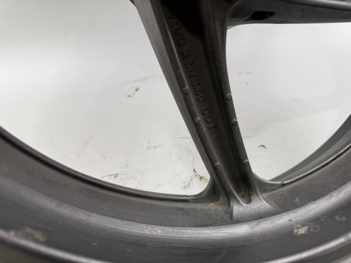 Honda CBR125 JC50 Hinterradfelge Felge Rim Rad hinten back