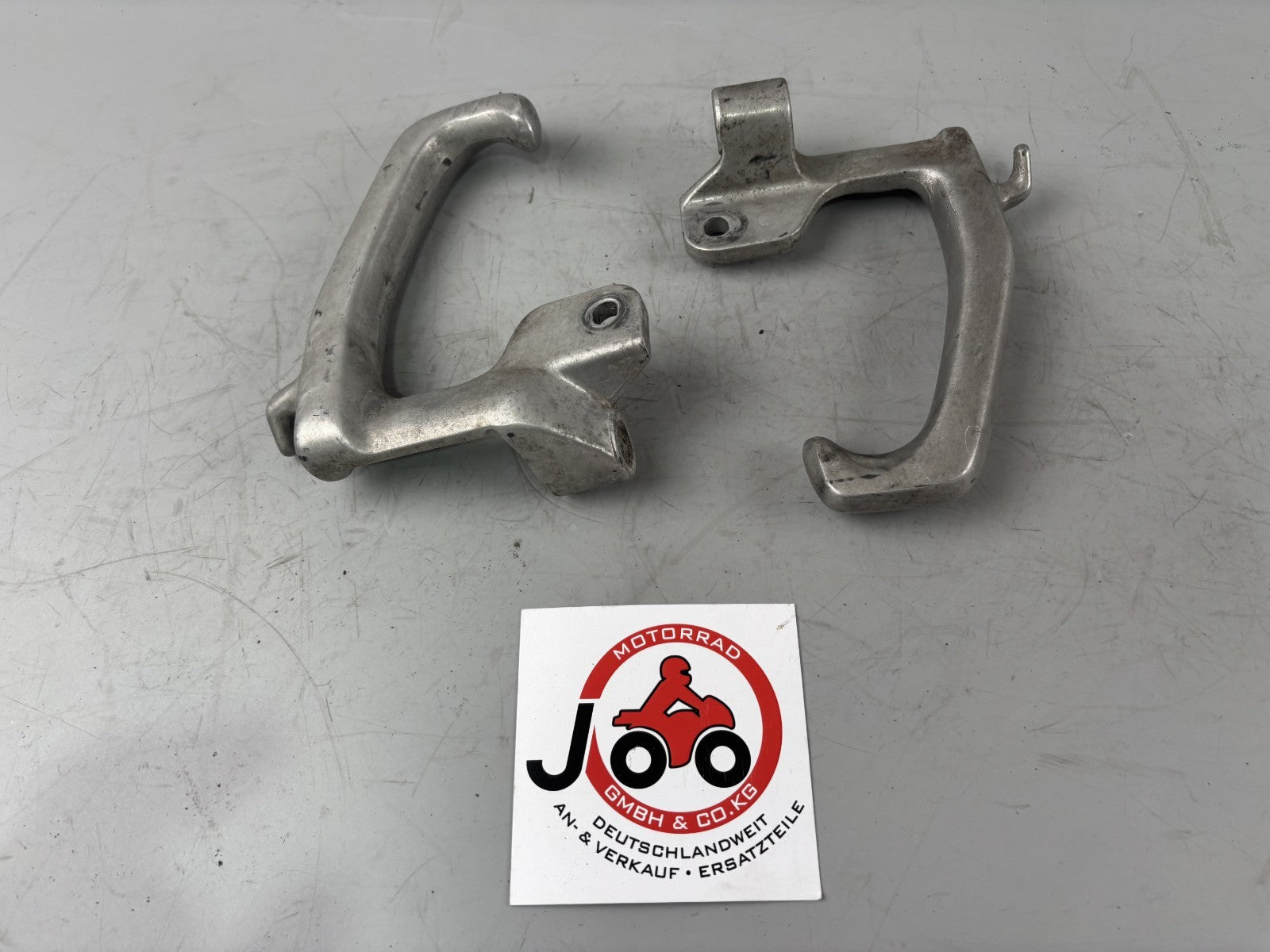 Honda VFR750 F Rc36/2 Soziusgriffe Beifahrergriffe Spoiler hinten back Griff