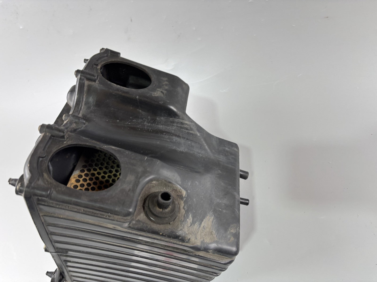 Honda CX500 C PC01 Güllepumpe Luftfilterkasten Airbox