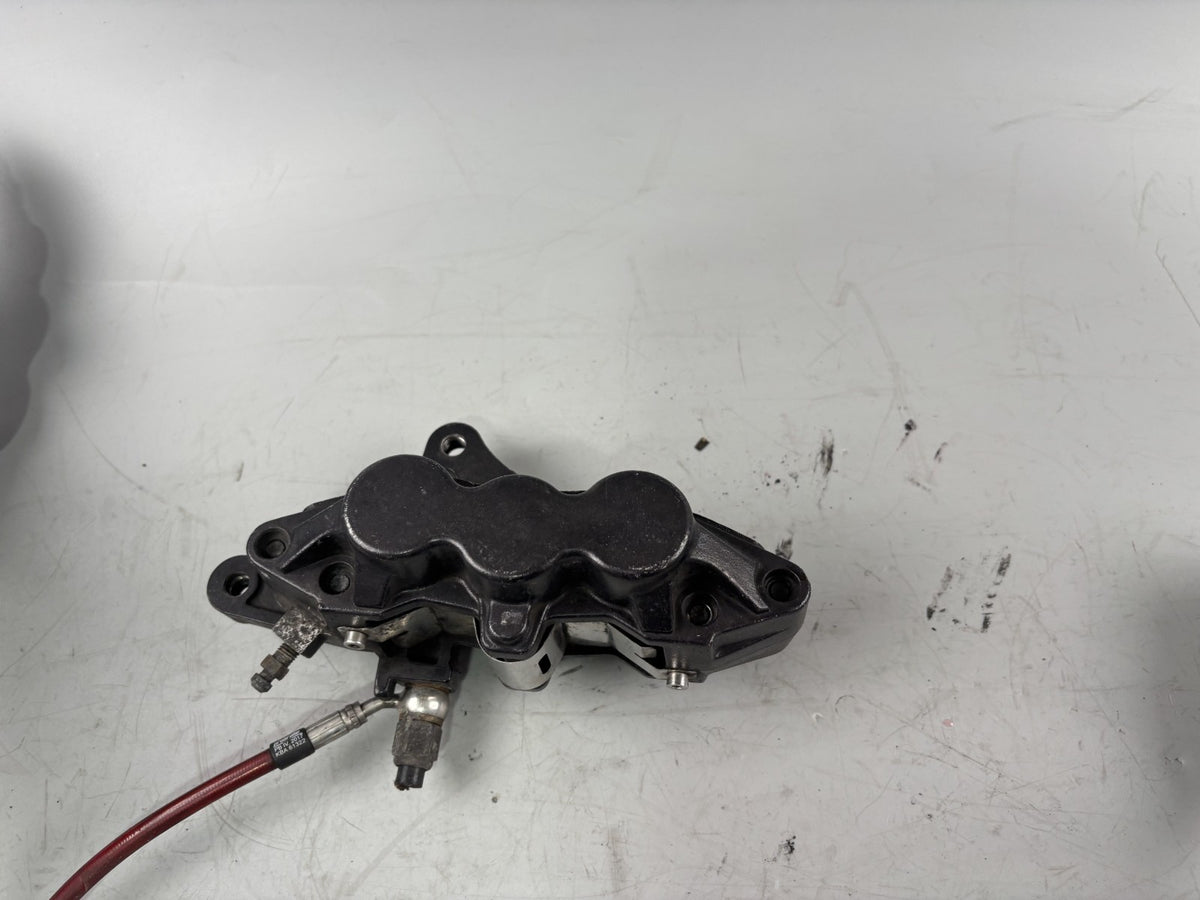 Suzuki GSX-R 750 W GR7BB Bremsanlage Brake Bremse Sattel Pumpe vorne front