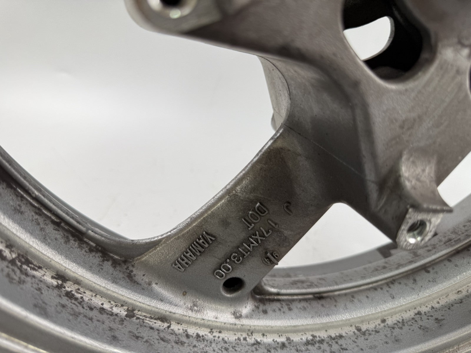 Yamaha XJ900 Diversion 4KM Vorderradfelge Rim vorne front Rad Felge