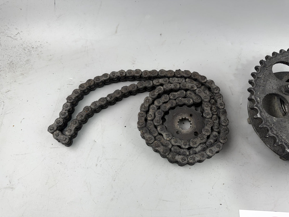 Suzuki GSX 750 AE Inazuma Kettensatz Chain Ritzel Kettenrad Antrieb Kettenkit