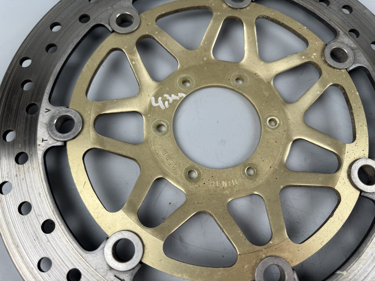 Honda VFR800 RC46 FI Bremsscheiben Bremsscheibe Brake vorne front 4,3mm
