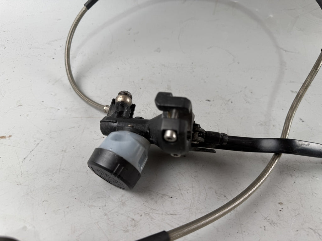 BMW K 1200 S K40 Kupplungsarmatur Kupplungseinehit Clutch Zylinder Geber Nehmer