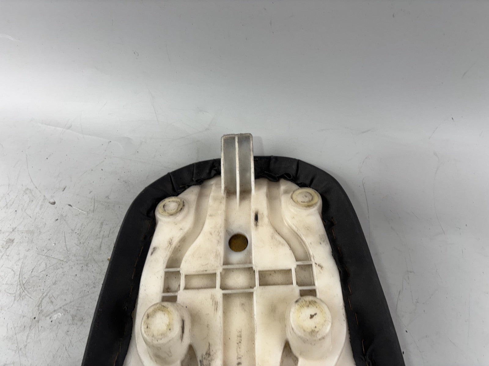Suzuki GSX-R 750 W GR7BB Sitzbank Beifahrersitz Soziussitz Seat Sitz
