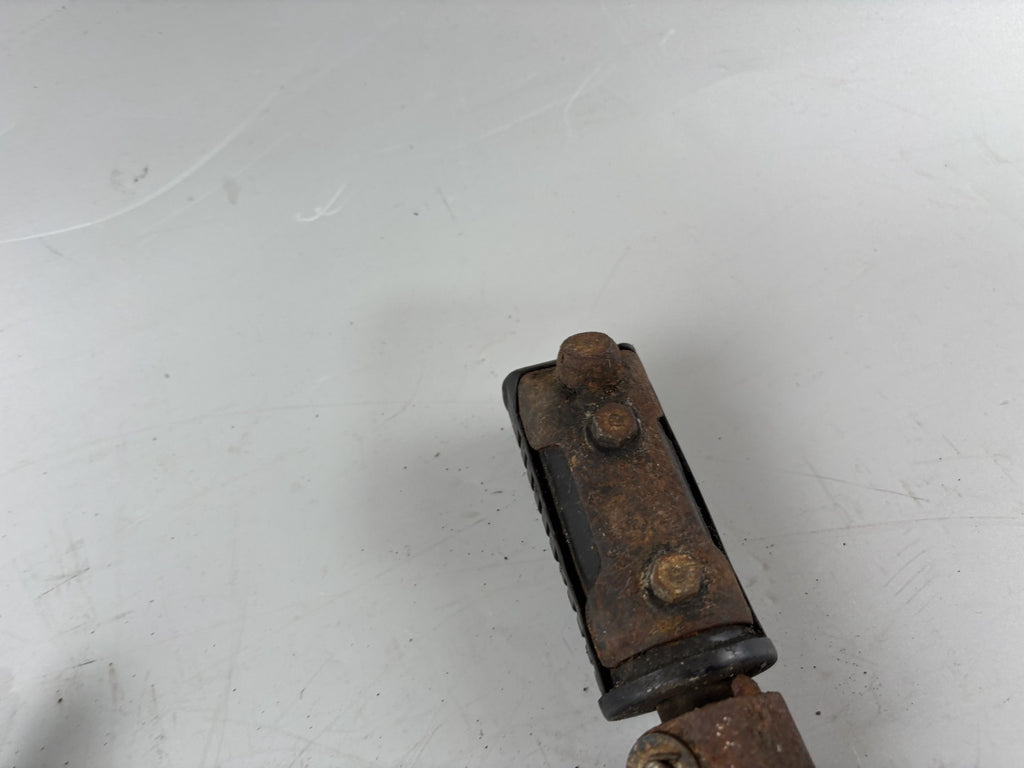 Honda GL1 GL1000 Goldwing Fahrerfußrasten Set Paar Hangers Steps Fußraste vorne