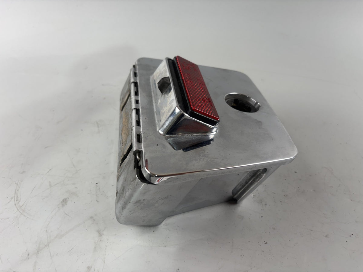 Yamaha XV1100 Virago 3LP Werkzeugfach Tools Box Staufach