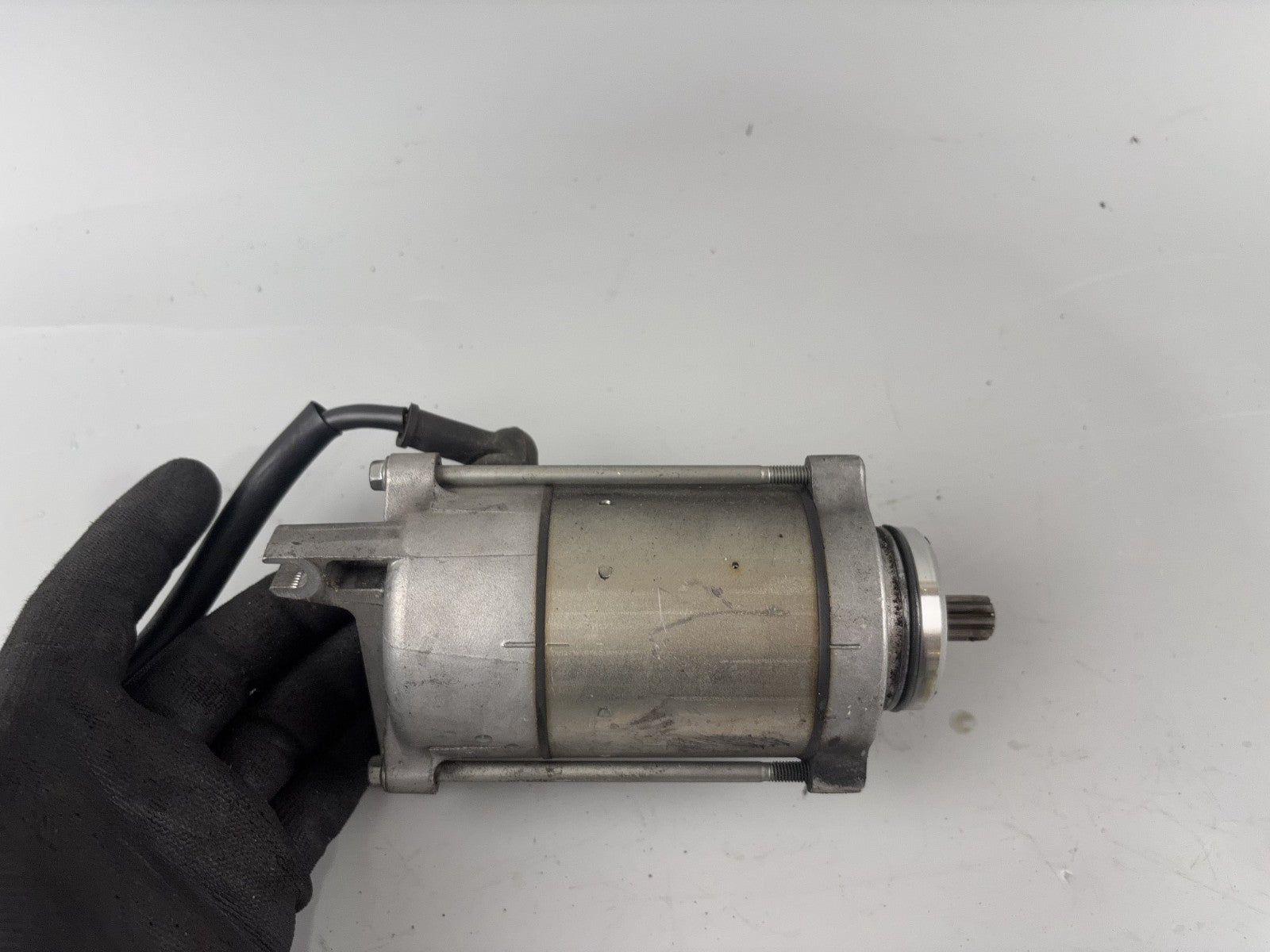 Honda VFR800 RC46/2 VTEC Anlasser Starter Electric