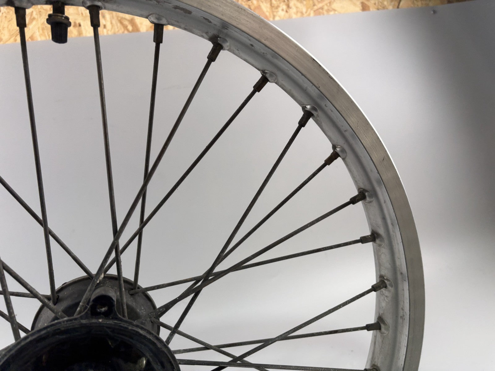 Honda XL350 R ND03 Vorderradfelge Felge Rim Rad vorne front Reifen Rad