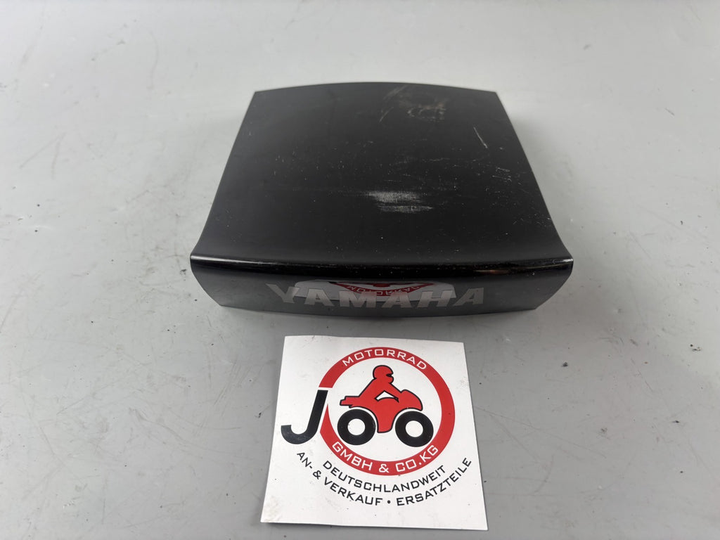 Yamaha XJ 900 Diversion 4KM Heckverkleidung hinten mitte Mittelstück Heck Cover
