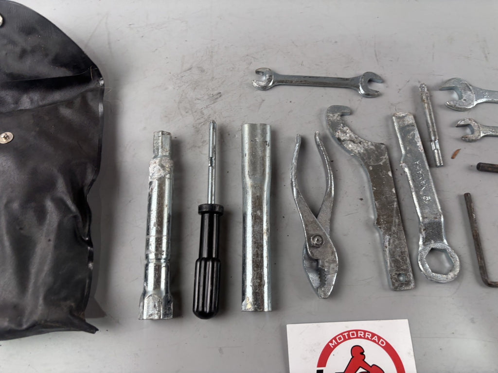 Yamaha XJ 900 Diversion 4KM Bordwerkzeug Tools