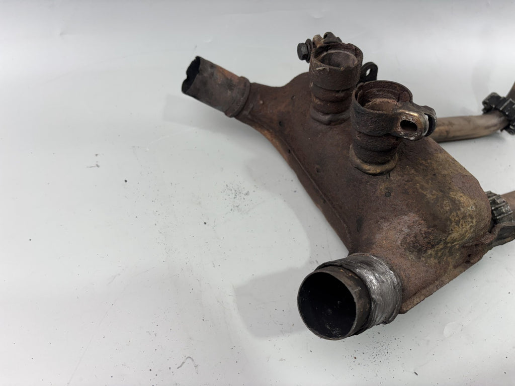 Honda VF 750 F RC15 Krümmer Manifold Exhaust Downpipe Sammler
