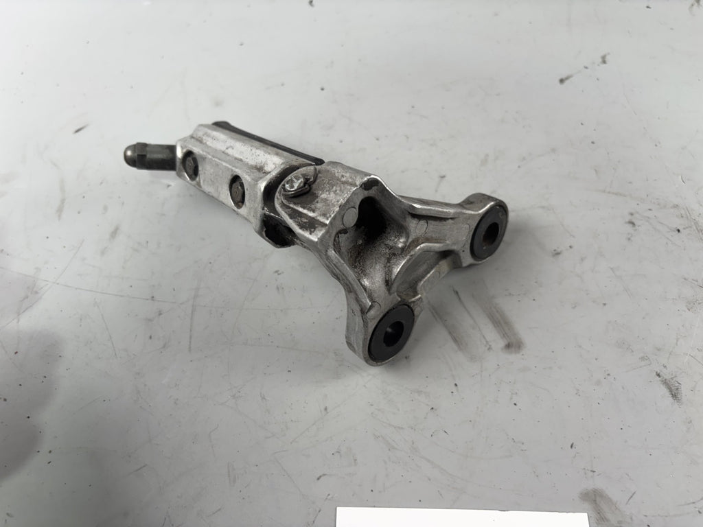 Honda CBR 1000F SC24 Fußraste Foot Step links left Beifahrer Sozius