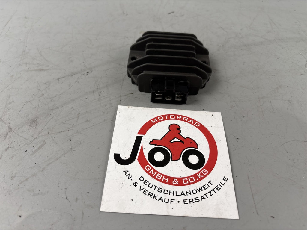 Yamaha YBR 125 RE05 Gleichrichter Spannungsregler Electric