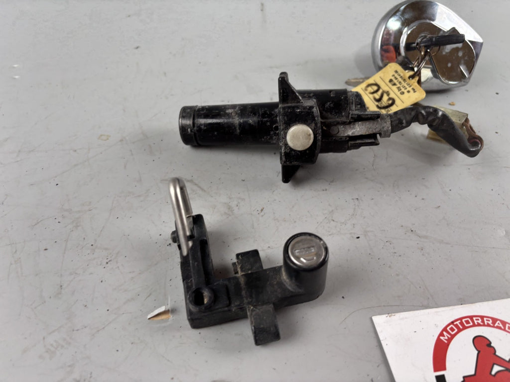 Honda CBX 650 E RC13 Schlosssatz Zündschloss Sitzbank Seat Lock Key